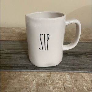 4/$15 Rae Dunn SIP Mug